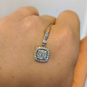 LARGE Diamond and White Gold Pendant 💙